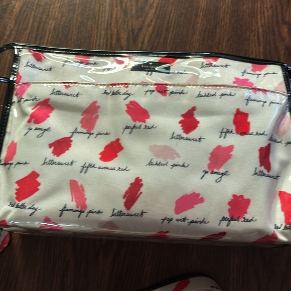 Kate Spade 3 pc make up bag collection lipstick swatch - Picture 6 of 6